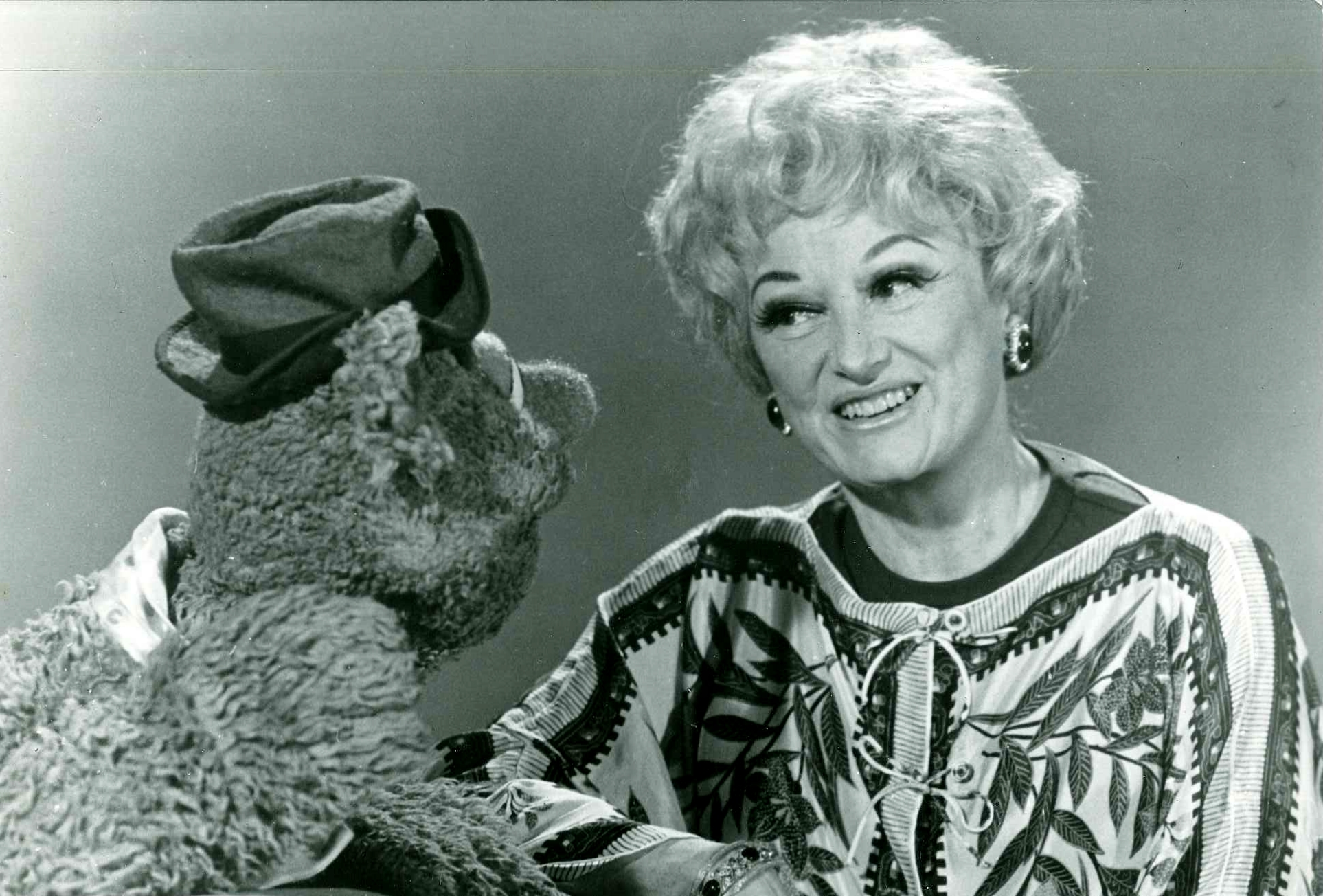 Watch Phyllis Diller video Watch Phyllis Diller video